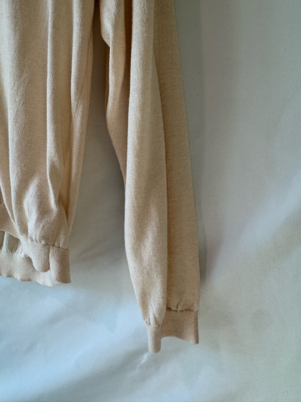 Women's Small Lightweight V-Neck White / Cream Long Sleeve Top- A New Day - Picture 5 of 7